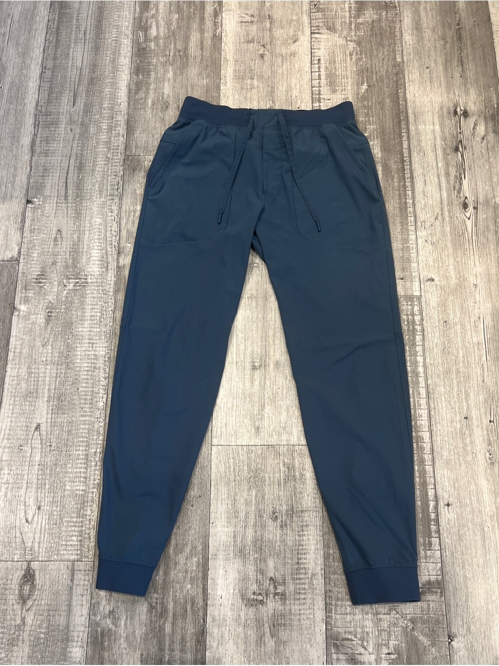 Men's Slate Blue Jogger Pants W 28 L 29
See photos for measurements